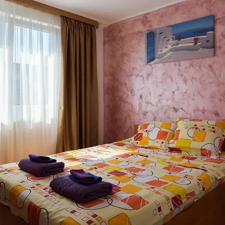 G&V Apartment Lujerului, Bucharest Apartment *